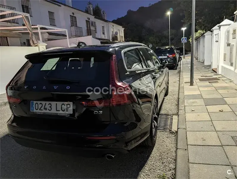 Usado Volvo V60 Business Edition 150 CV (110 kW) 2020 Negro Familiar