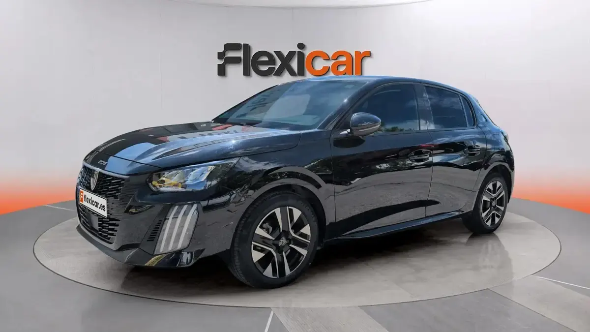 Usado Peugeot 208 Allure 101 CV (74 kW) 2025 Negro Utilitario