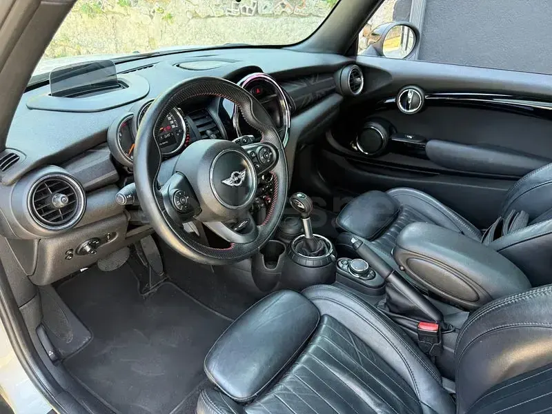 Usado Mini Cooper S 192 CV (141 kW) 2017 Gris / plata Utilitario