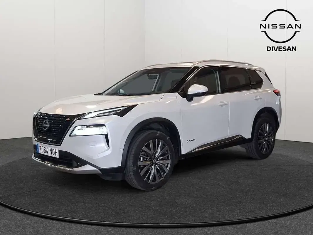 Usado Nissan X-Trail 204 CV (150 kW) 2025 Blanco SUV