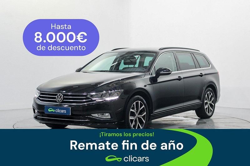 Negro Usado 2022 VW Passat Executive Familiar | 19.390 € (Precio justo) - Imagen 1/4