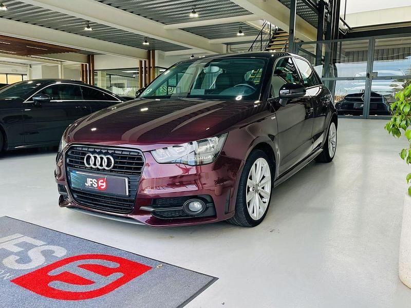 Usado Audi A1 Sportback S-Line 91 CV (66 kW) 2015 Rojo Utilitario