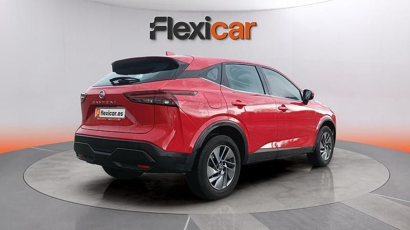 Usado Nissan Qashqai Acenta 140 CV (102 kW) 2021 Rojo SUV