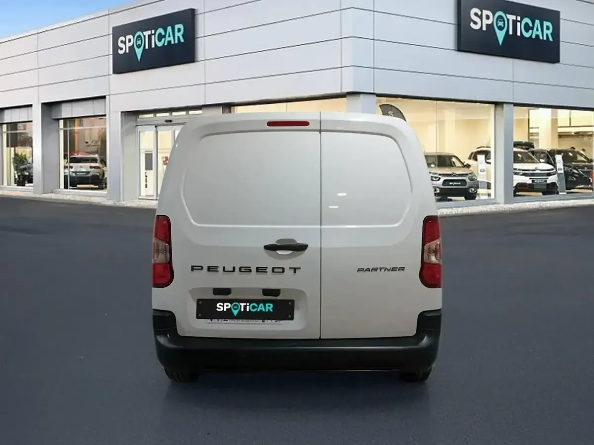 Nuevo Peugeot Rifter Allure 100 CV (73 kW) 2026 Blanco Monovolumen