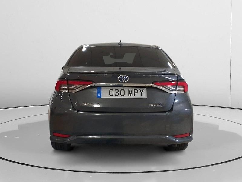 Usado Toyota Corolla Style 141 CV (103 kW) 2024 Negro Berlina