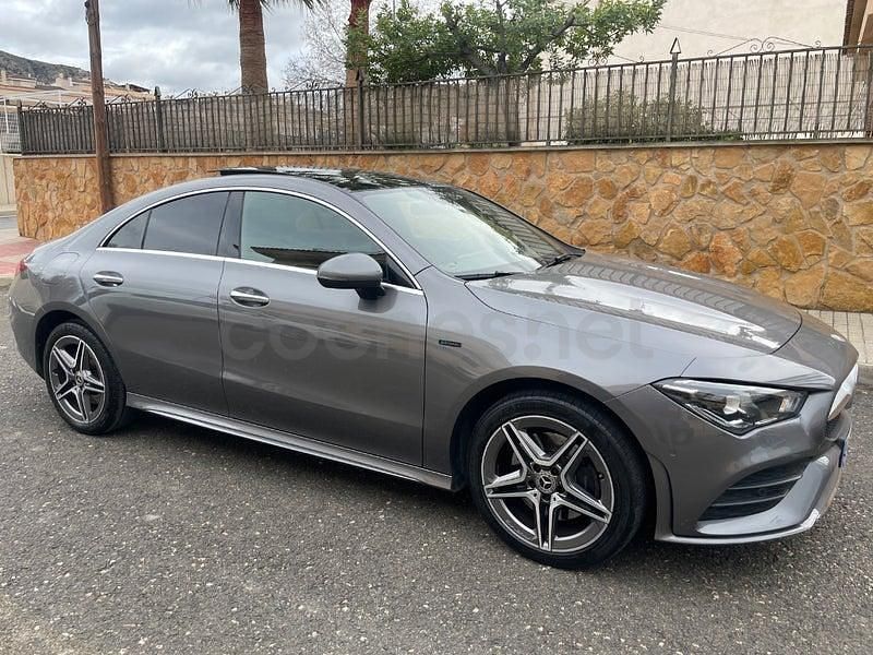 Usado Mercedes CLA250e 218 CV (160 kW) 2021 Gris / plata Berlina