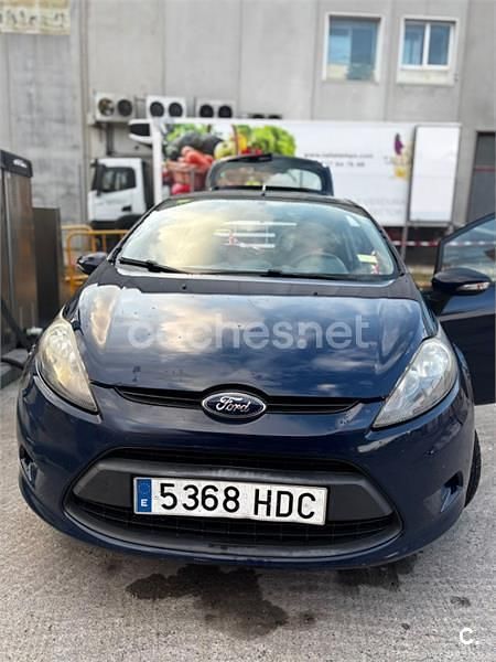 Azul Usado 2011 Ford Fiesta Trend Utilitario | 4150 € (Buen precio) - Imagen 1/4