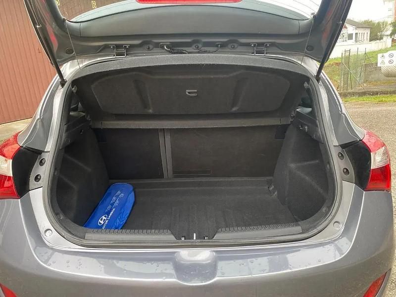 Usado Hyundai i30 GLS 110 CV (80 kW) 2013 Gris