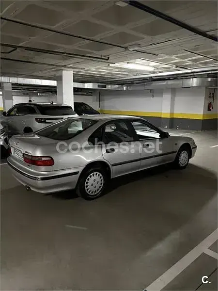 Usado Honda Accord 115 CV (84 kW) 1998 Gris / plata Berlina