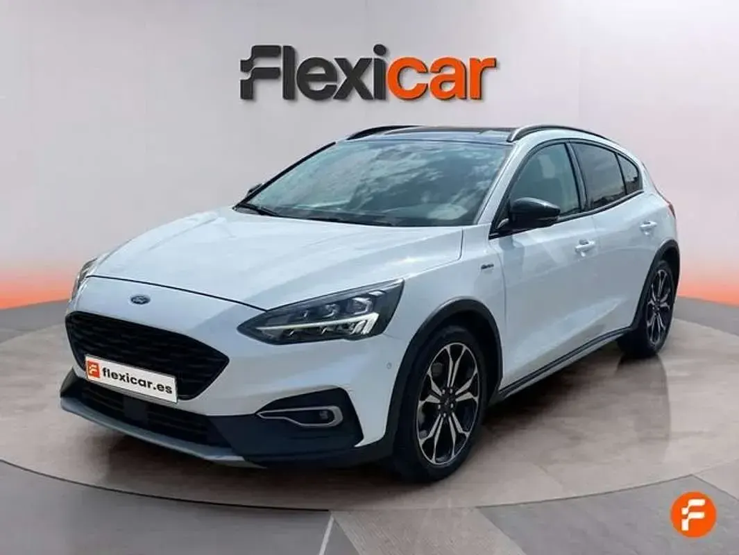 Usado Ford Focus Active 125 CV (91 kW) 2019 Blanco Utilitario
