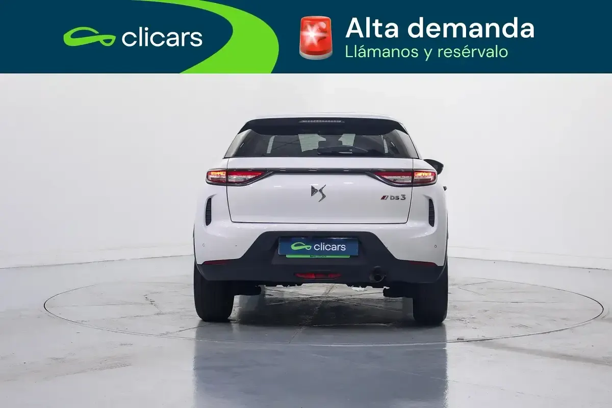 Usado DS Automobiles DS3 Crossback Performance 100 CV (73 kW) 2022 Blanco SUV