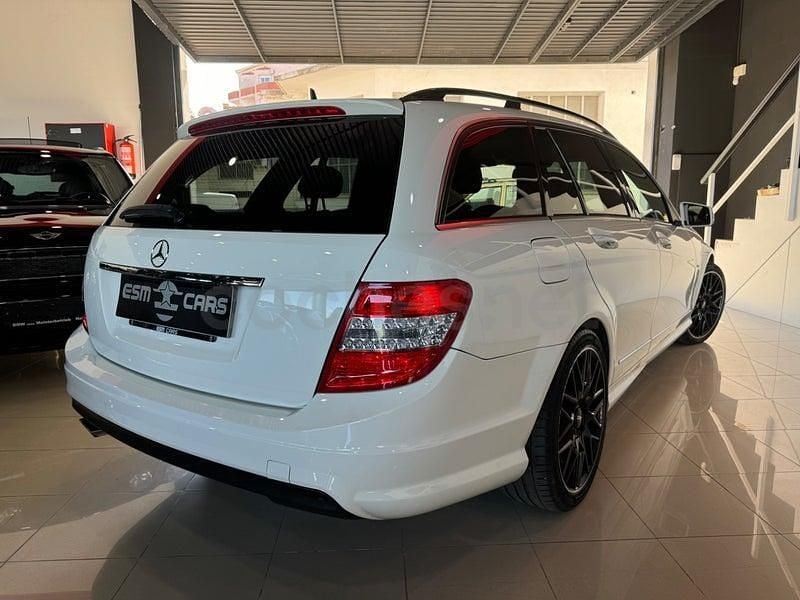 Usado Mercedes C200 Avantgarde 184 CV (135 kW) 2011 Blanco Familiar