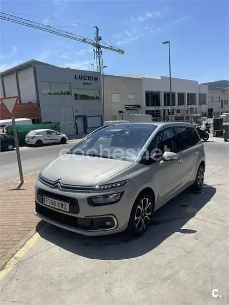 Usado Citroën C4 SpaceTourer Feel 130 CV (95 kW) 2019 Beige Monovolumen