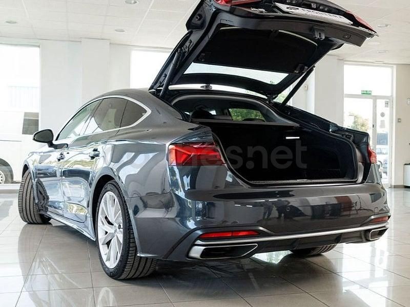 Usado Audi A5 Sportback 150 CV (110 kW) 2021 Gris / plata Utilitario