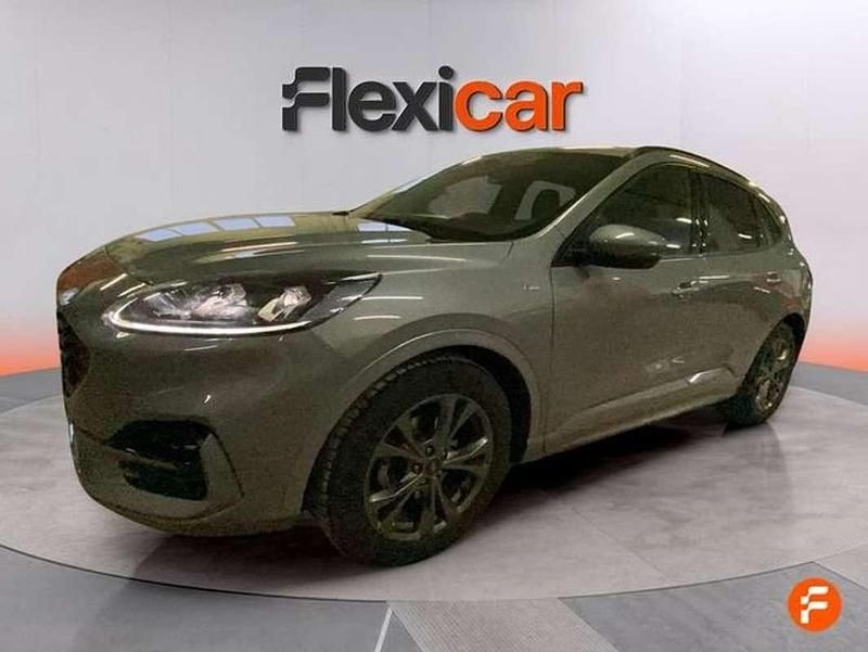 Usado Ford Kuga ST-Line 120 CV (88 kW) 2022 Gris SUV