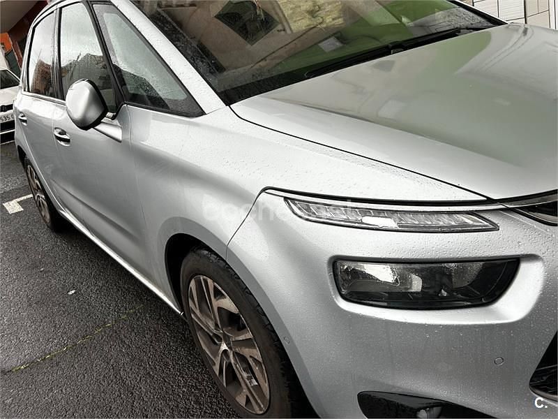 Usado Citroën C4 Picasso Intensive 115 CV (84 kW) 2013 Gris / plata Monovolumen