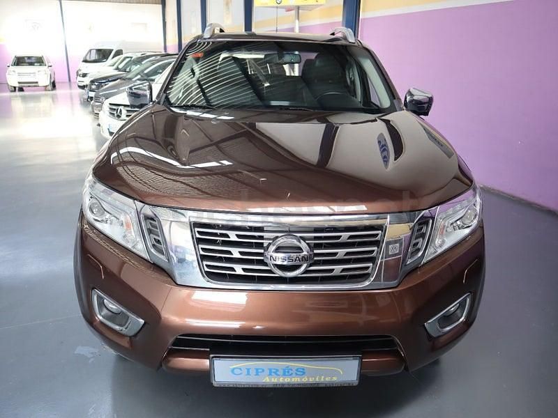 Usado Nissan Navara Tekna 190 CV (139 kW) 2016 Marrón Pickup/Camioneta