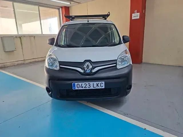 Begagnad Renault Kangoo 80 HK (58 kW) 2020 Vit Minibuss