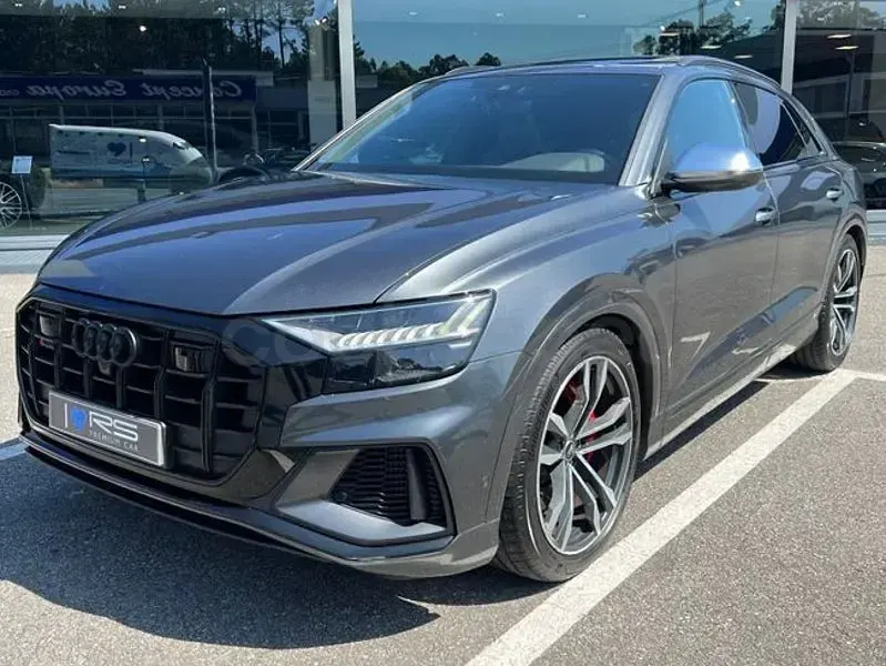 Usado Audi SQ8 Sport 507 CV (372 kW) 2023 Gris SUV