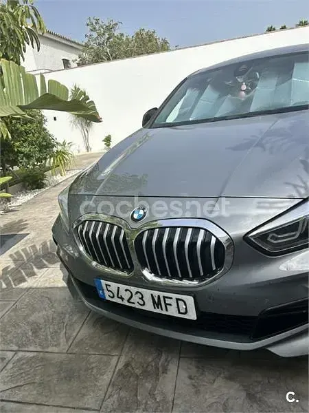Usado BMW 116 116 CV (85 kW) 2023 Gris / plata Utilitario
