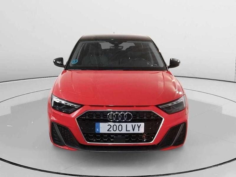 Usado Audi A1 Design 111 CV (81 kW) 2022 Rojo SUV