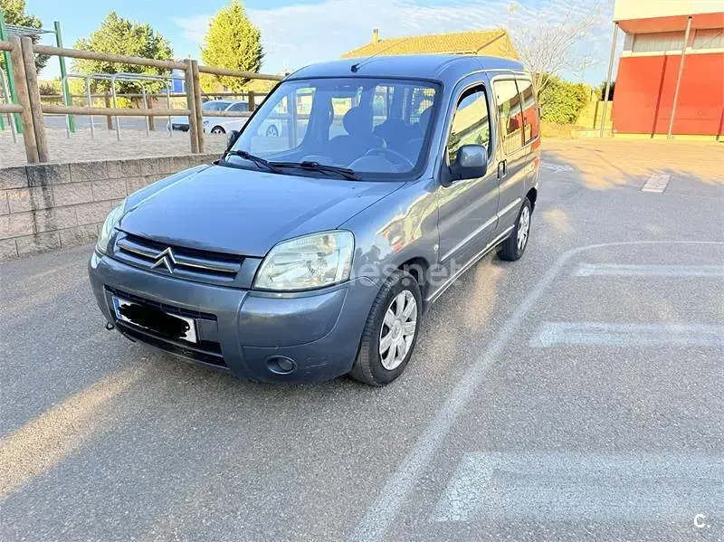 Usado Citroën Berlingo 90 CV (66 kW) 2009 Azul Monovolumen