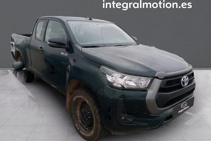 Usado Toyota HiLux 150 CV (110 kW) 2021 Verde Pickup/Camioneta