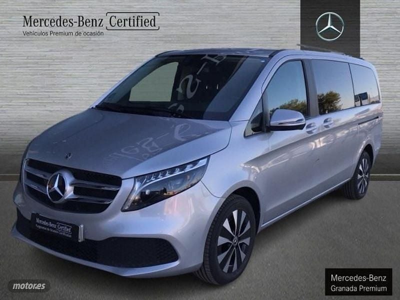 Usado Mercedes V250 190 CV (139 kW) 2023 Gris Monovolumen