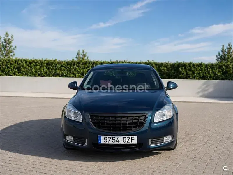 Usado Opel Insignia Sport 220 CV (161 kW) 2011 Azul Berlina