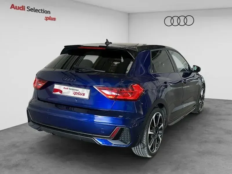 Usado Audi A1 Sportback Sport 116 CV (85 kW) 2025 Azul Utilitario