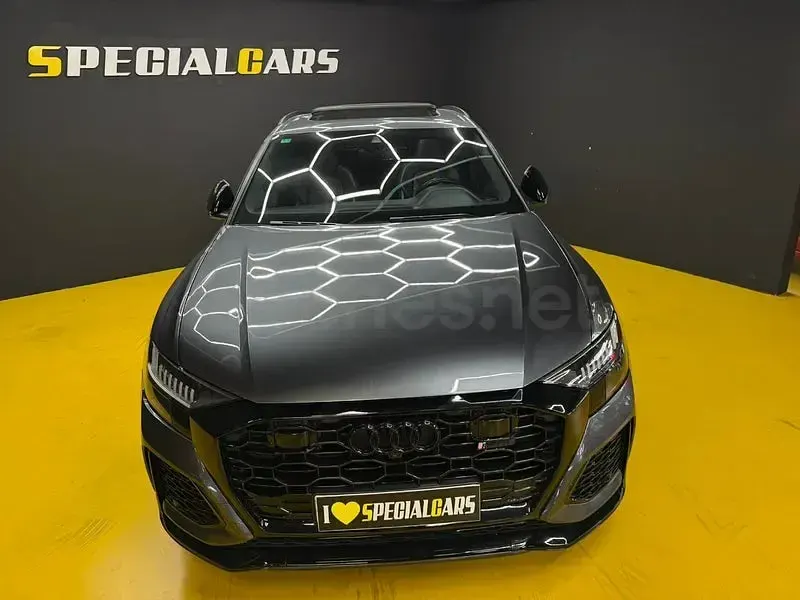 Usado Audi RS Q8 Ambiente 600 CV (441 kW) 2020 Gris / plata SUV