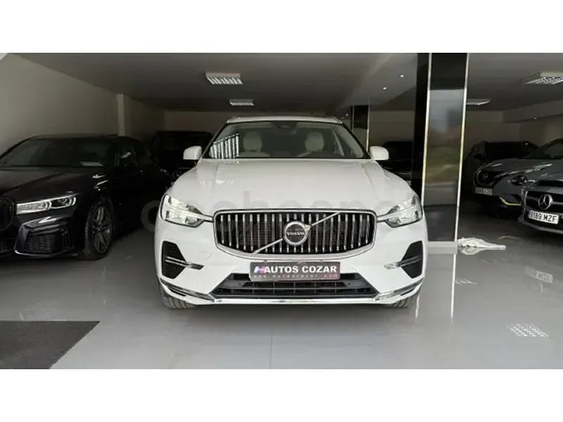 Usado Volvo XC60 Plus 197 CV (144 kW) 2022 Blanco SUV