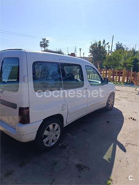 Usado Citroën Berlingo 90 CV (66 kW) 2009 Blanco Monovolumen