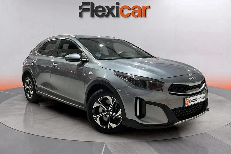 Gris Usado 2023 Kia XCeed SUV | 14.990 € (Precio justo) - Imagen 1/4
