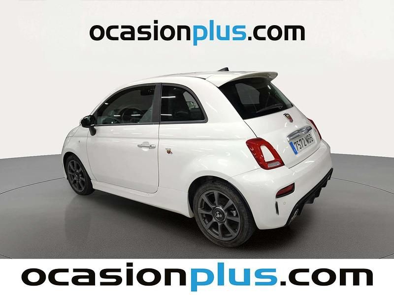 Usado Abarth 595 165 CV (121 kW) 2022 Blanco Utilitario