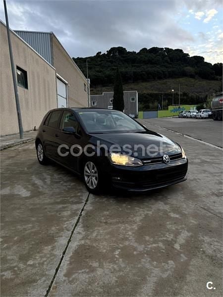 Usado VW Golf 110 CV (80 kW) 2013 Negro Berlina