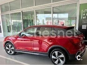 Usado Audi Q2 S-Line 116 CV (85 kW) 2023 Rojo SUV