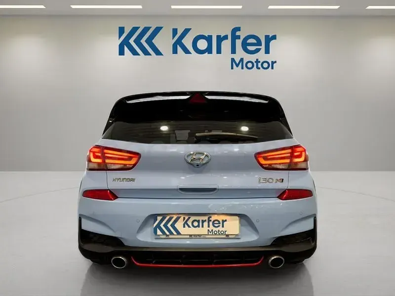 Usado Hyundai i30 250 CV (183 kW) 2020 Azul Berlina