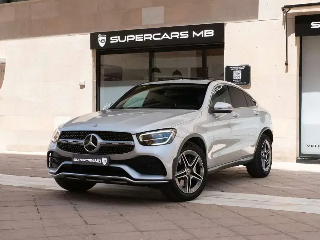 Usado Mercedes GLC220 194 CV (142 kW) 2020 Plateado SUV