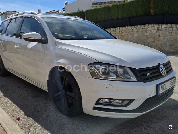 Usado VW Passat 170 CV (125 kW) 2013 Blanco Familiar