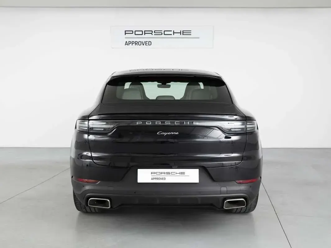 Usado Porsche Cayenne 462 CV (339 kW) 2020 Negro SUV