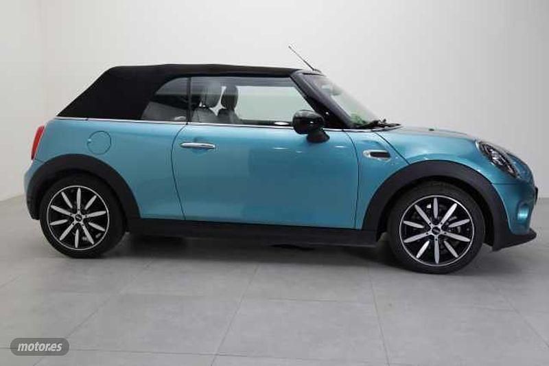 Usado Mini Cooper D Cabriolet 116 CV (85 kW) 2018 Azul Descapotable