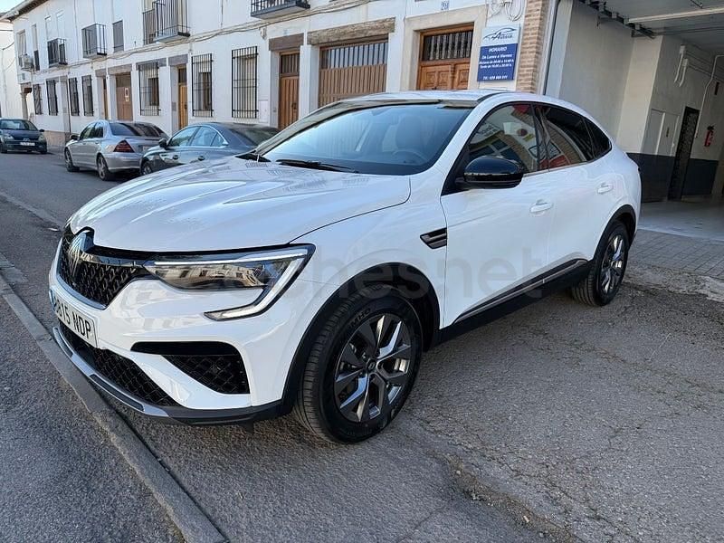 Usado Renault Arkana Techno 145 CV (106 kW) 2025 Blanco SUV