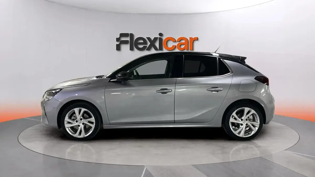 Usado Opel Corsa Elegance 101 CV (74 kW) 2020 Gris Utilitario