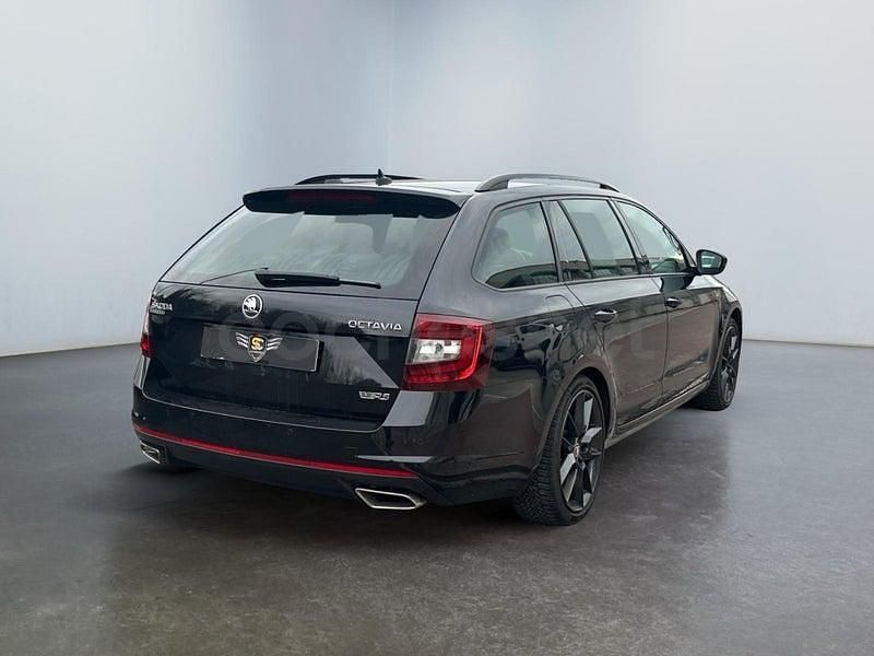Usado Skoda Octavia RS 184 CV (135 kW) 2018 Gris / plata Familiar