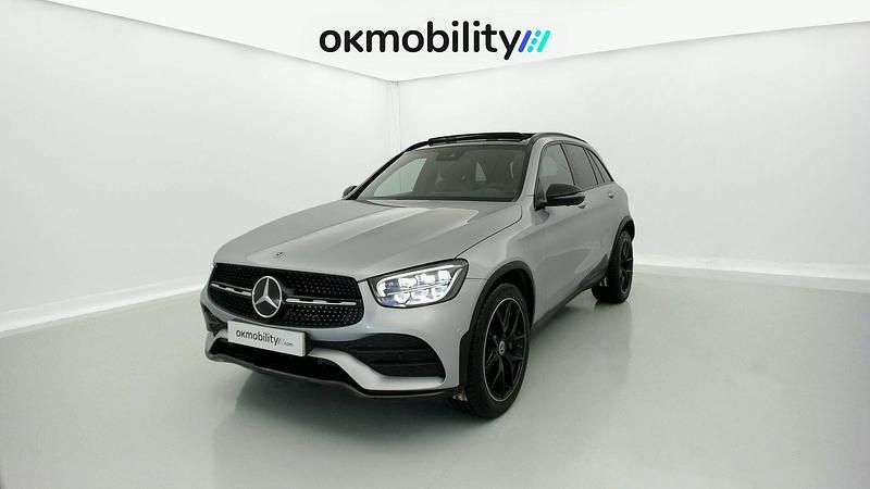 Usado Mercedes GLC300 AMG line Plus 245 CV (180 kW) 2022 Plata hightech