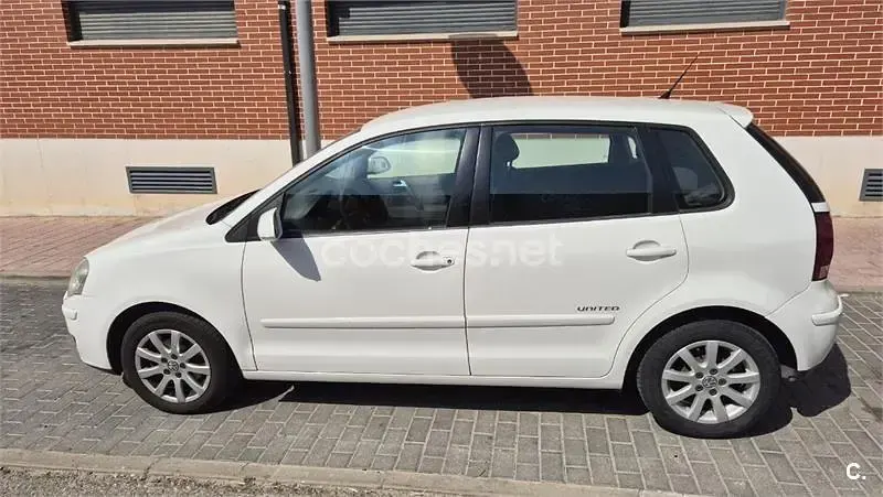 Usado VW Polo United 80 CV (58 kW) 2009 Blanco Utilitario