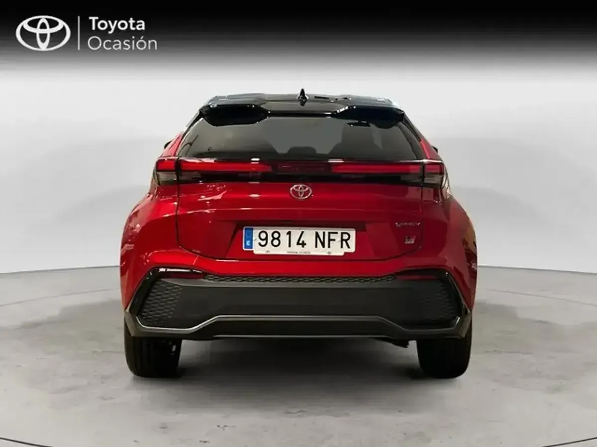Usado Toyota C-HR Sport 223 CV (164 kW) 2025 Rojo SUV