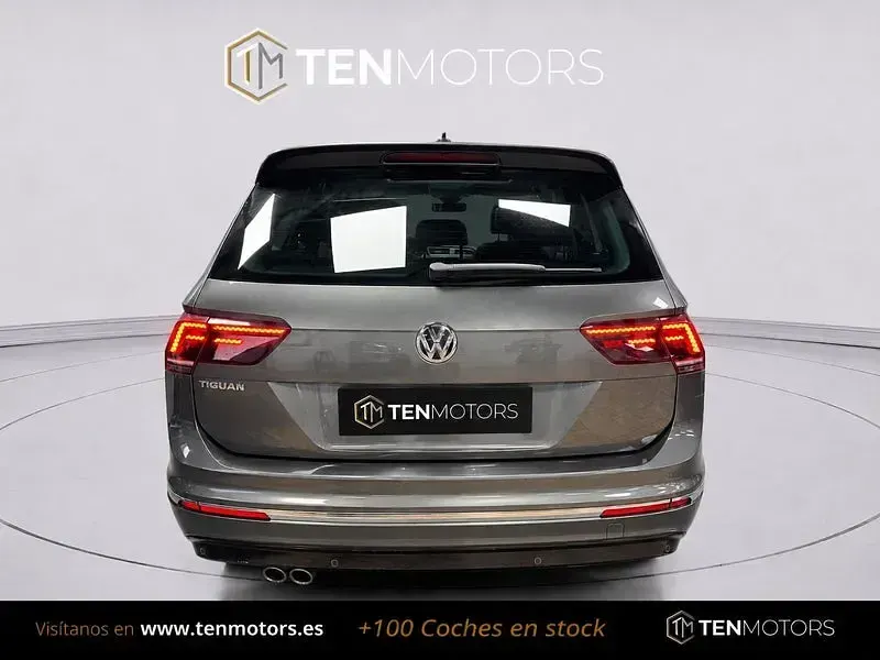 Usado VW Tiguan Advance 150 CV (110 kW) 2018 Gris / plata SUV
