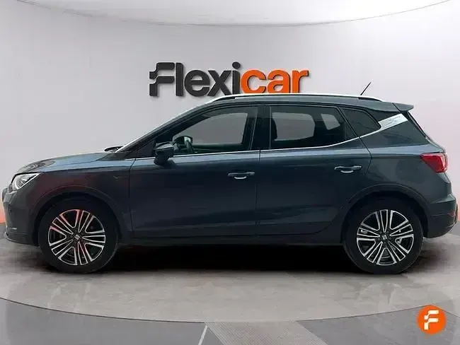 Usado Seat Arona FR 110 CV (80 kW) 2024 Azul SUV